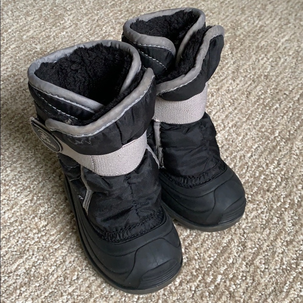 Toddler Kamik winter boots